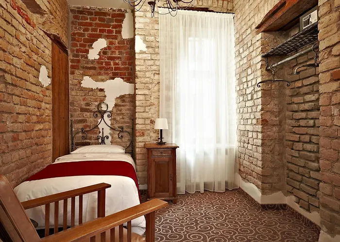 Hotell Boutique Justus 4*