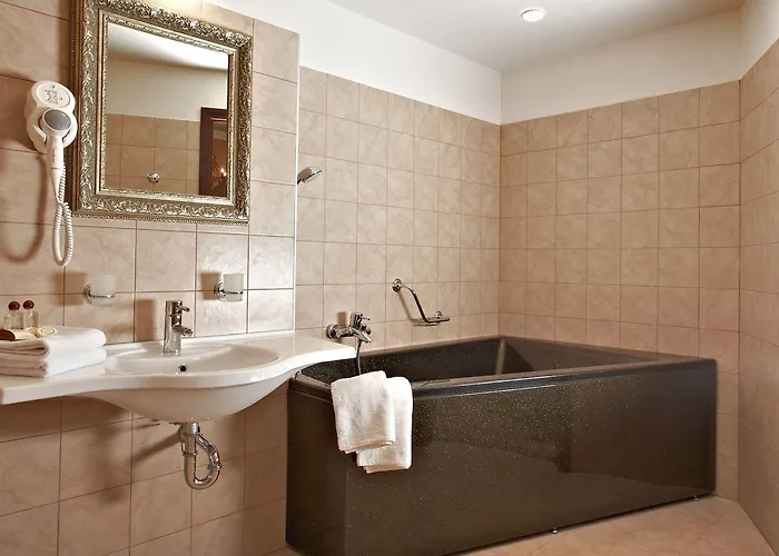 Hotell Boutique Justus 4*